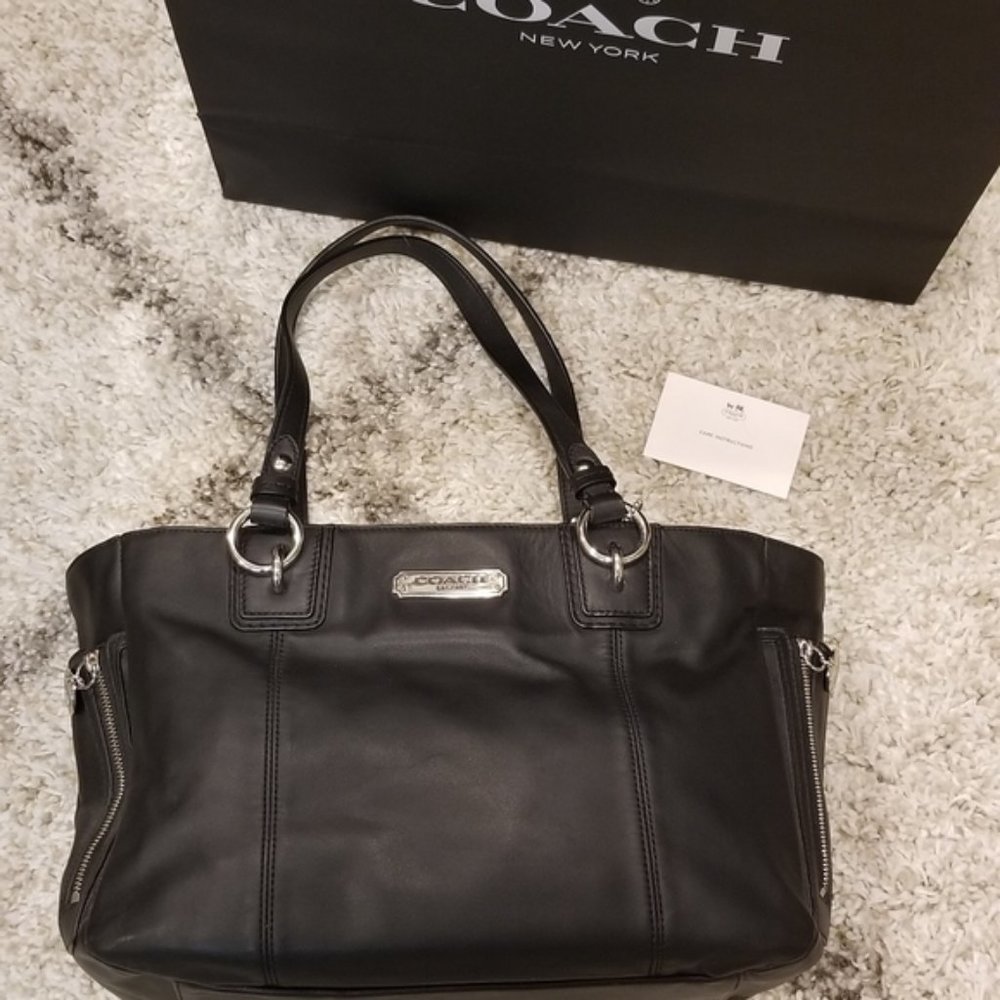 Coach Black Leather Tote Bag Purse